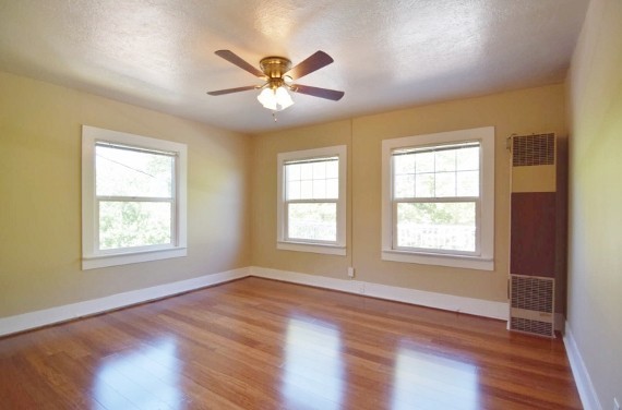 John's Landing 2nd Floor 1Bdr w/Hardwoods, Close to OHSU