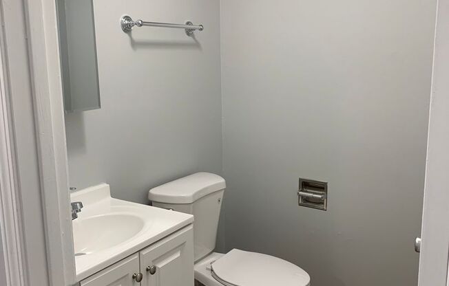 3 beds, 1.5 baths, 1,150 sqft, $1,770, Unit 1116 Highfield Court