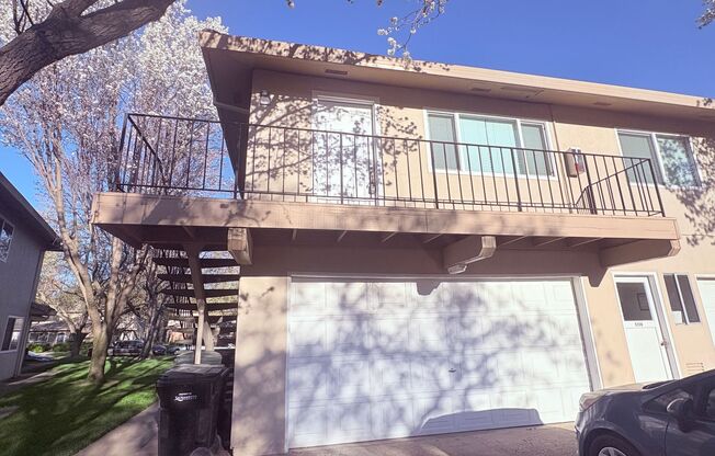 5154 Connecticut Dr #4 - Sacramento 95841