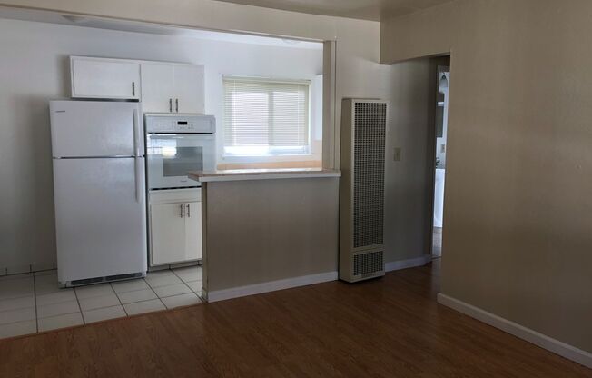 1 bed, 1 bath, $1,850, Unit 15