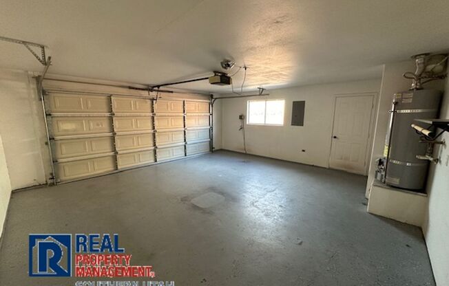 3 beds, 2 baths, $1,923