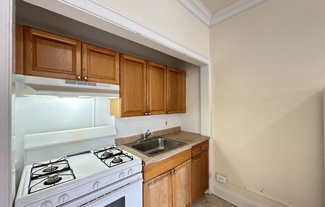 2735 SPAULDING