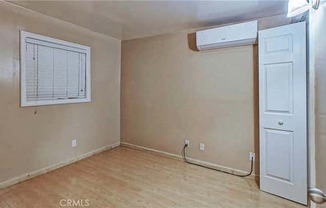 1 bed, 1 bath, 360 sqft, $1,800