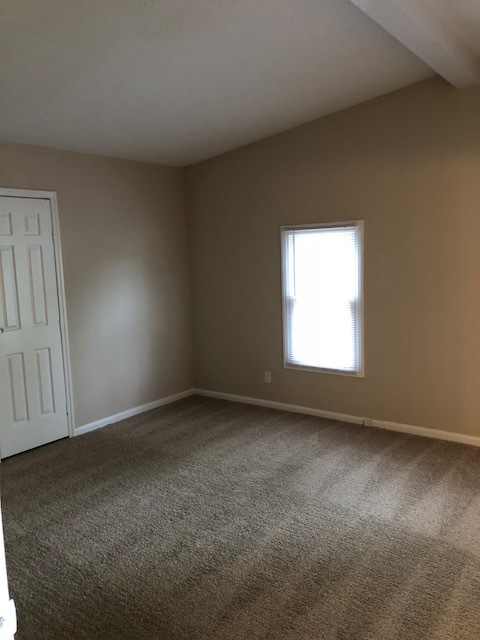 3 beds, 2 baths, $1,500