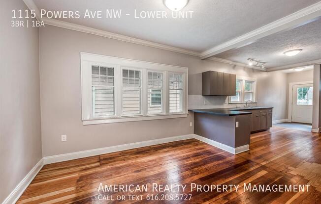 1115 POWERS AVE NW