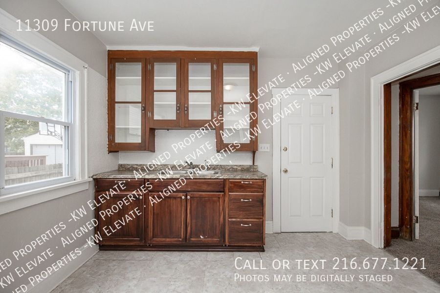 11309 FORTUNE AVE