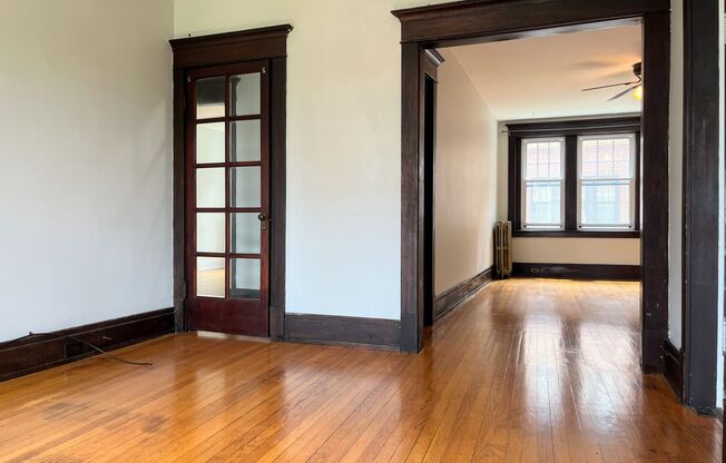2 beds, 1 bath, $1,325, Unit 18D