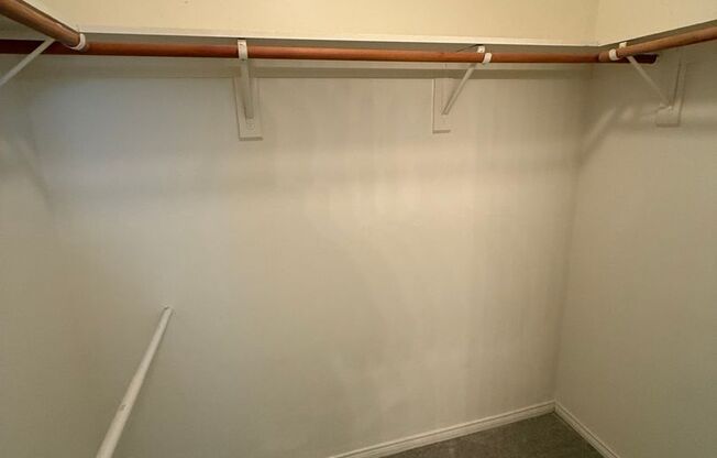 3 beds, 2.5 baths, $2,800