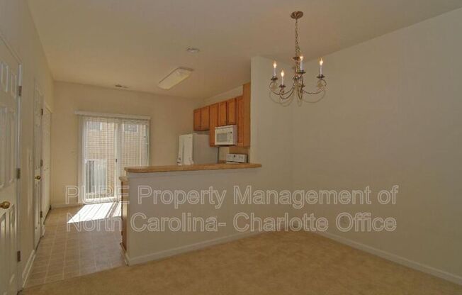 8737 WANDERING CRK WAY