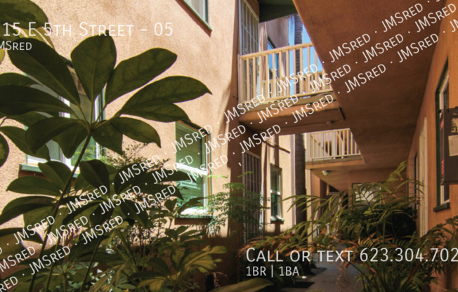 715 E 5th Street