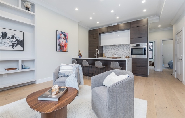 577 MASSACHUSETTS AVE