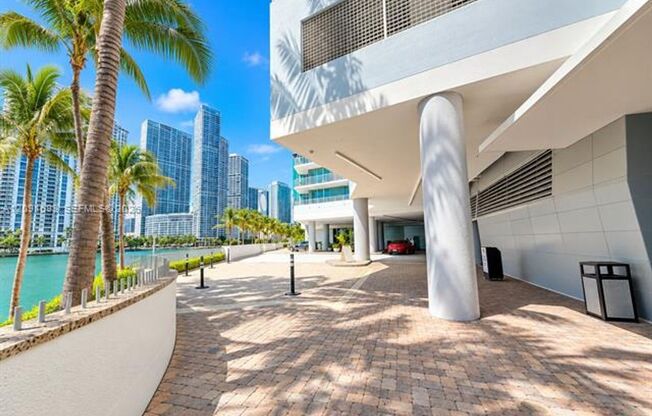 2 beds, 2 baths, $3,900, Unit # 1601