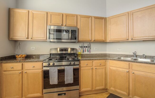 1 bed, 1 bath, $1,350