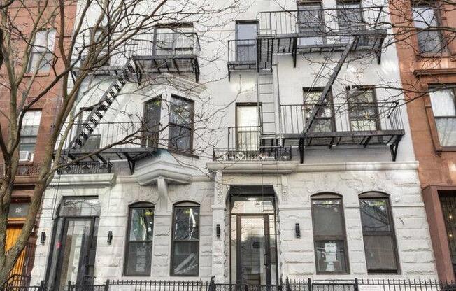 118 E 124 ST