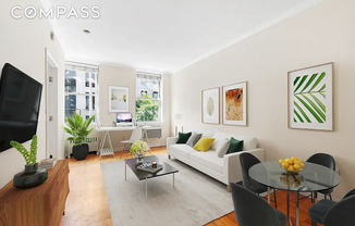 335 E 54th Street