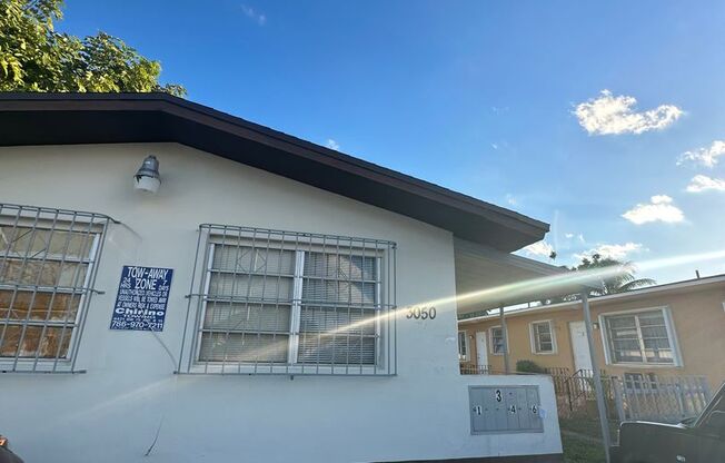 3050 West Flagler ST