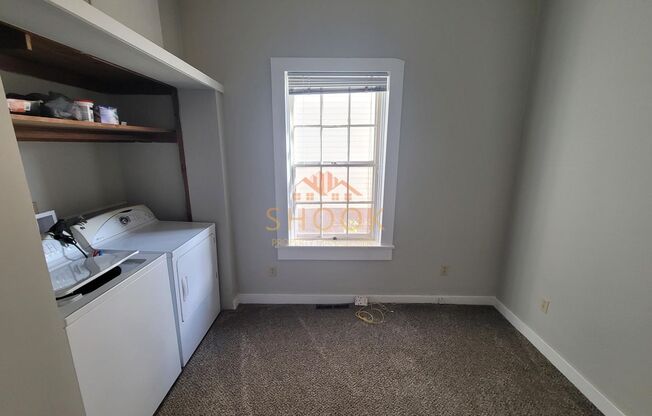 2 beds, 1.5 baths, 1,220 sqft, $1,175, Unit 914 North St