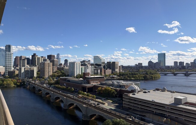 1 bed, 1 bath, 663 sqft, $3,500, Unit 1908
