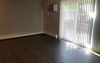 1 bed, 1 bath, 600 sqft, $999, Unit 25