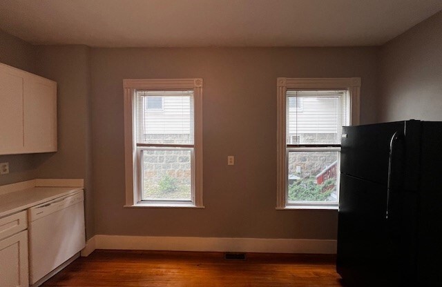 11 Sunset Street