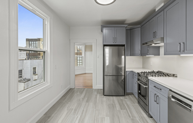 81 B HOFF ST