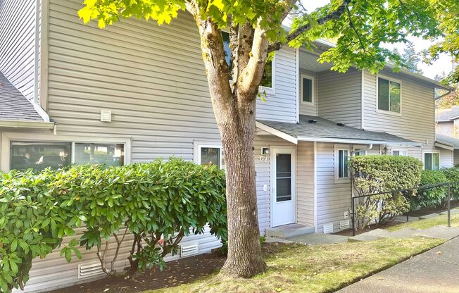 Great TownHome For Rent