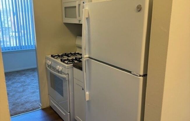 1 bed, 1 bath, 740 sqft, $1,600, Unit 00 - K- 5