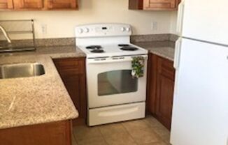 1 bed, 1 bath, 700 sqft, $2,350