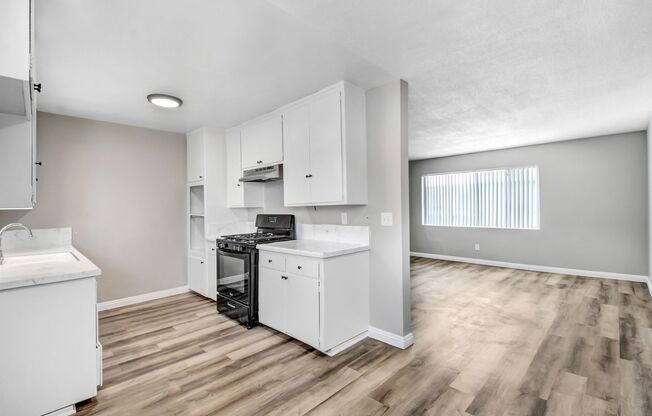 1 bed, 1 bath, 645 sqft, $1,450, Unit A-14
