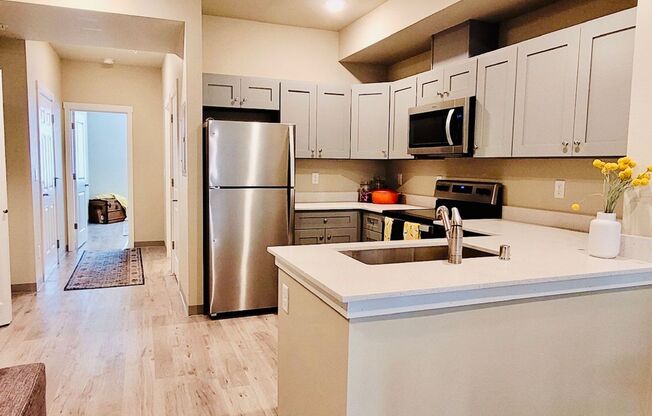 1 bed, 1 bath, 729 sqft, $1,725, Unit 2-201