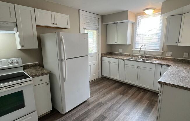 3 beds, 1 bath, 1,200 sqft, $1,340