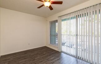 1 bed, 1 bath, 779 sqft, $1,529, Unit 116