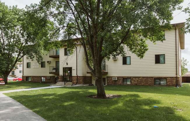 our apartments offer a spacious yard for residents to enjoy  at Harrison and Richfield, Grand Forks, 58201