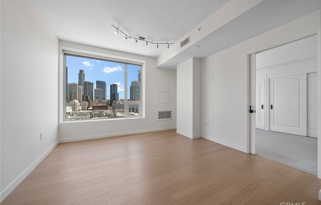 1 bed, 1 bath, 840 sqft, $3,500, Unit 1208