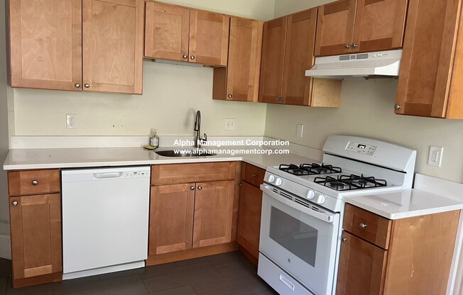 1426 COMMONWEALTH AVE