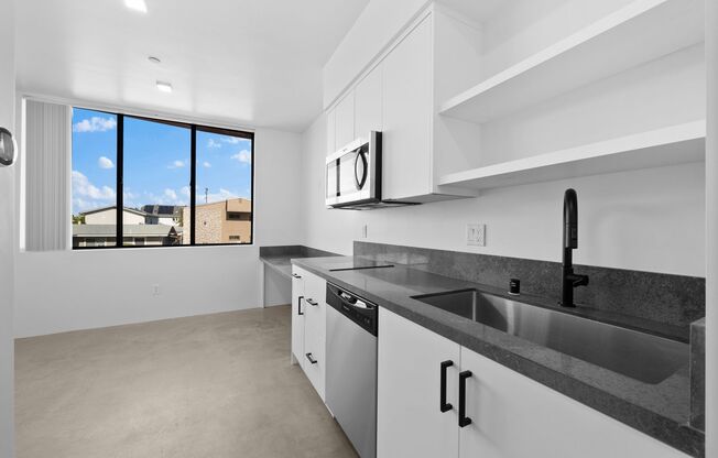 Studio, 1 bath, 347 sqft, $1,895, Unit Unit 8