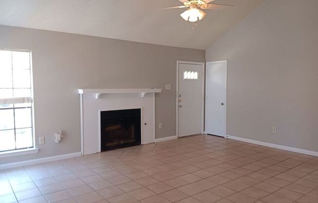 2 beds, 2 baths, 1,007 sqft, $1,450