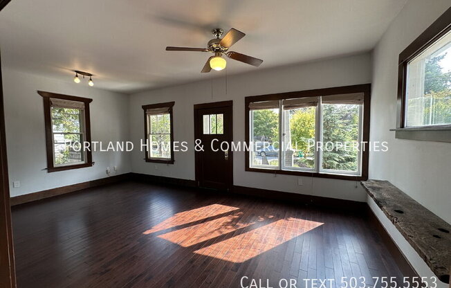915 NE 80th Ave.