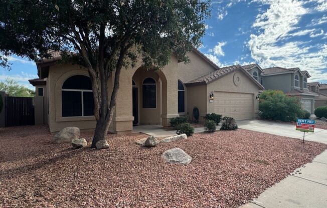 4 Bedroom Home W/ Pool Available in Tatum Ridge Near Jomax Rd & N Tatum Blvd!