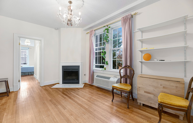 1125 Maryland Ave NE  Unit 13