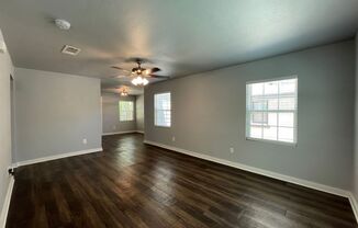 2 beds, 1 bath, $1,695