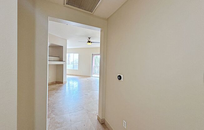 FREE WEEK PROMO! 2 BEDROOM 2 BATH GUARD GATED PARK AVENUE CONDO OFF THE STRIP!