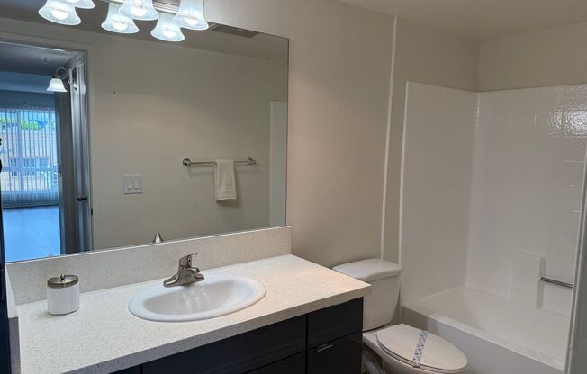 2 beds, 2 baths, 973 sqft, $3,130, Unit 337