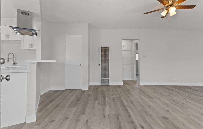 147 S Magnolia Avenue