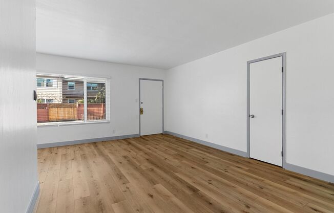 1 bed, 1 bath, 614 sqft, $1,695, Unit 06