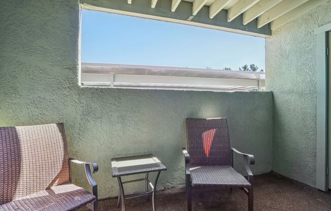 2 beds, 2 baths, 1,006 sqft, $1,550, Unit S2008