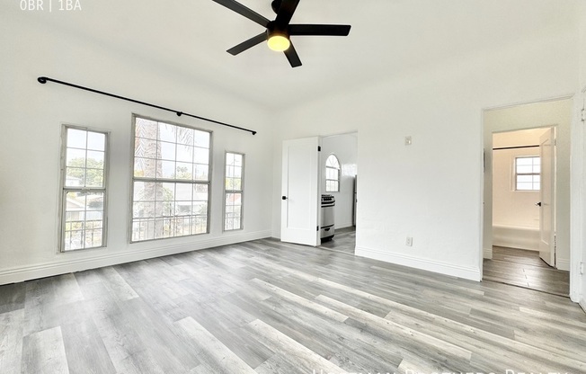 1272 S MULLEN AVE