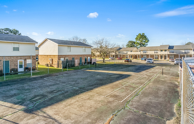 1 bed, 1 bath, 750 sqft, $595, Unit 612