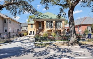 2124 S CARROLLTON AVE