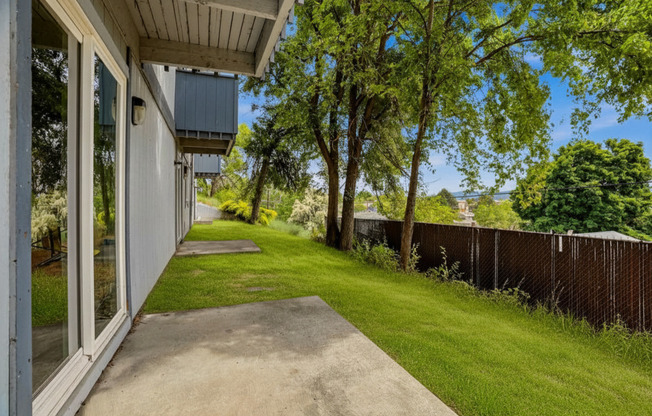 Cedar Ridge Apartments